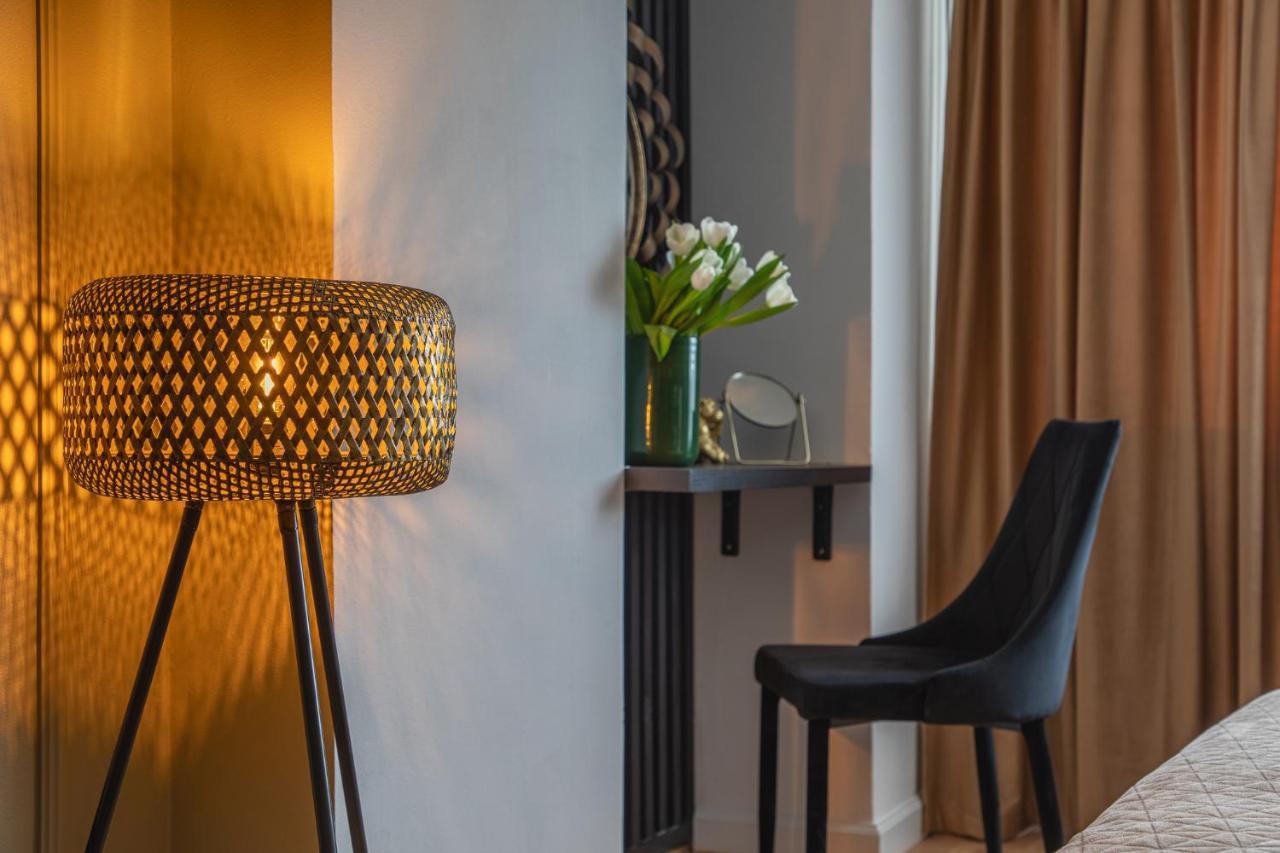 Designer Flat For 4, Heart Of Bucharest, Kitchen Villa Екстериор снимка